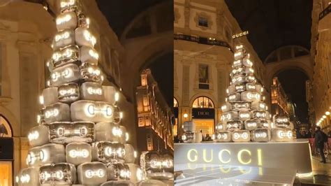 costo albero gucci|Quanto hanno speso i brand per gli alberi di Natale a Milano.